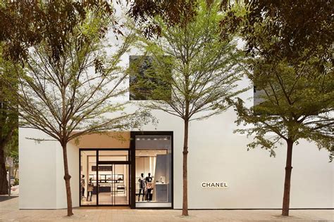 chanel boutique miami beach|Chanel boutique design.